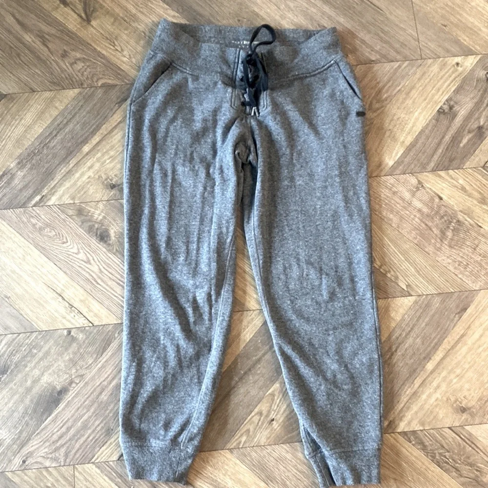 DKNY Sport Jogging Set with Cropped Hoodie - Picture 3 of 4